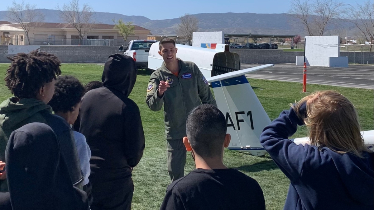 iLEAD Antelope Valley Glider on Campus Day 2024