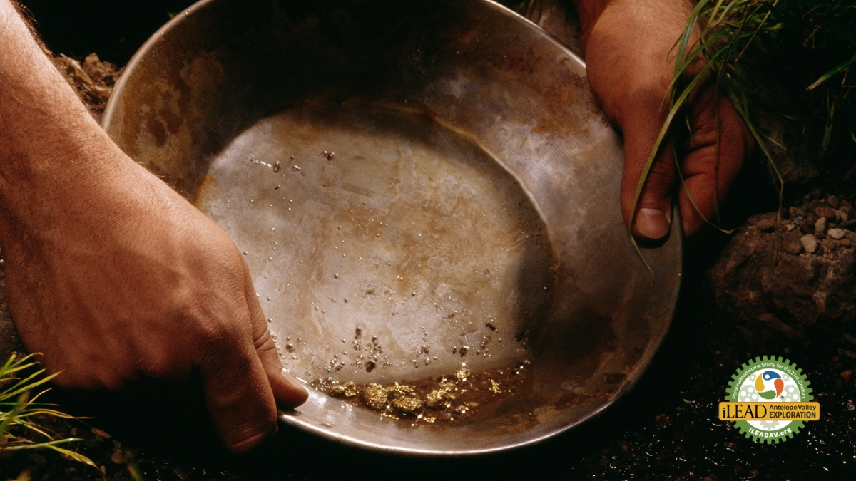 Pan for Gold iLEAD AV Exploration logo